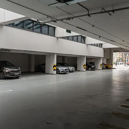 Luxury Center - Parking Included * Koszyce