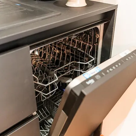 Luxury Center - Parking Included كَشّا